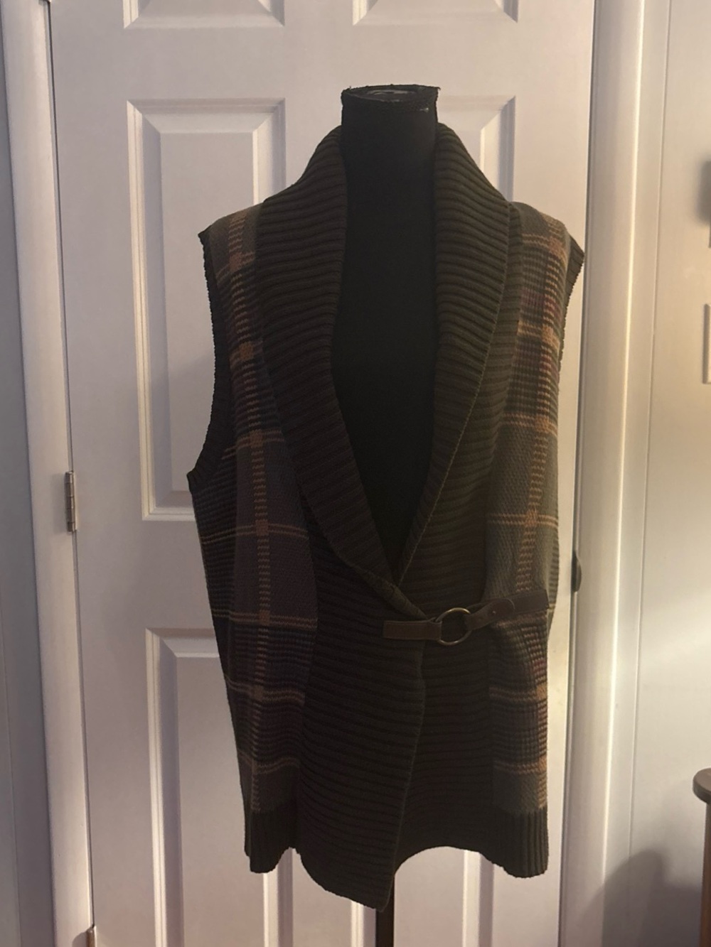 Chaps Brown Plaid Shawl Collar Belted Knit Vest